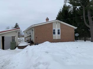 8 Clinton St, Norfolk, NY 13667