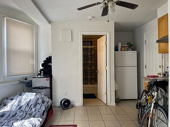 4th image of 1938 S 7th St Floor 2