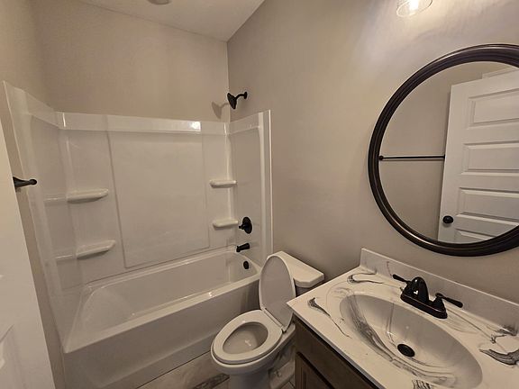 4th image of 4 Olivette Pl Lot 4