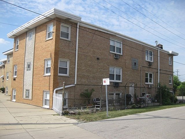 1st image of 8000 N Grand Ave #1N