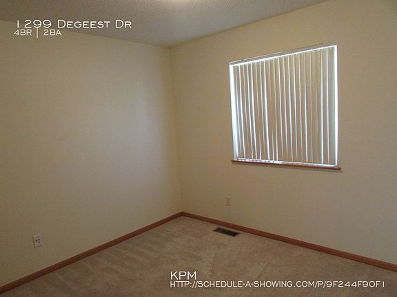 5th image of 1299 Degeest Dr