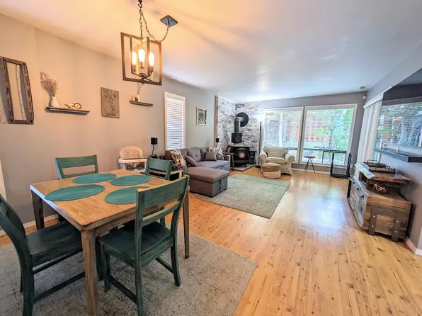 113 N East Center St #12, Chelan, WA 98816