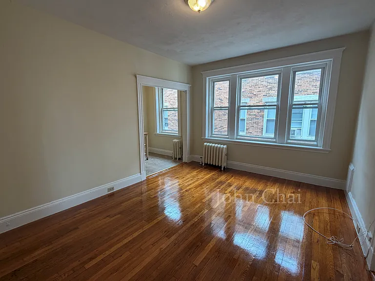 225 Kelton St #8 — Photo 4