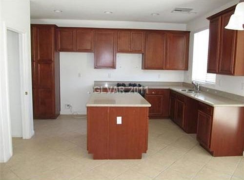 5th image of 11900 Luna Del Mar Ln