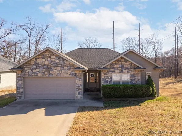 578 Cherokee Rd, Lake Ozark, MO 65049