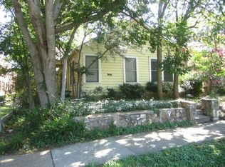 906 W 29th St #A, Austin, TX 78705