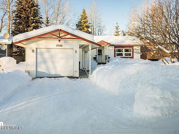 2nd image of 17505 Meadow Creek Dr