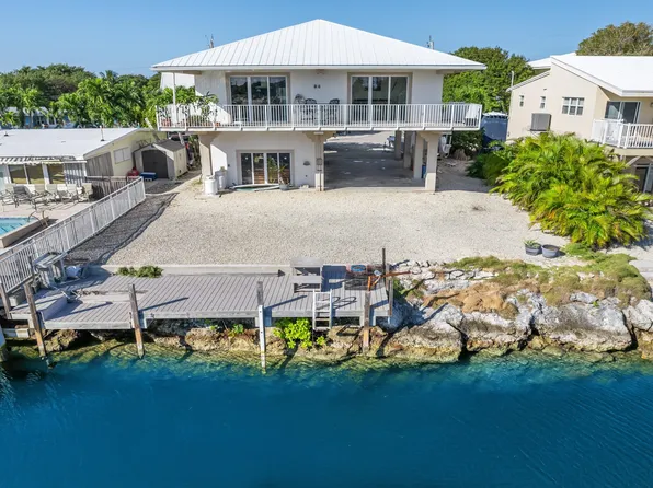 2944 Dolphin Dr, Marathon, FL 33050