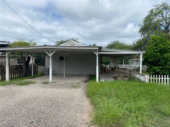 271 County Road 175, Sandia, TX 78383