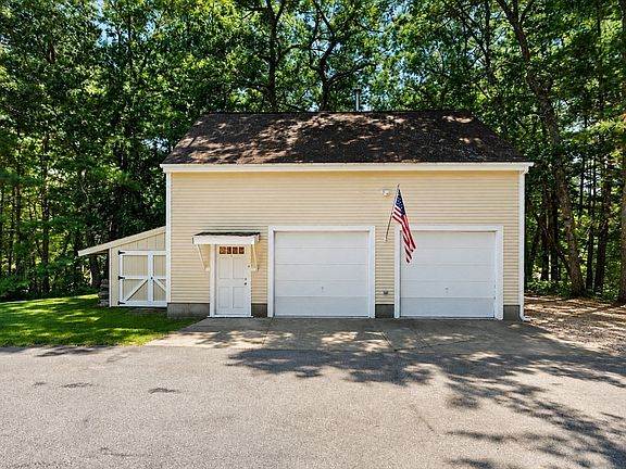 5th image of 74 Lakeview Rd