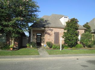 105 Sunswept Bridge Dr, Lafayette, LA 70508