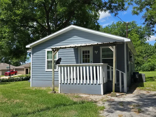 423 E Sherman St, Sherman, TX 75090