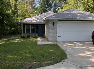 810 North St, Benton, AR 72015