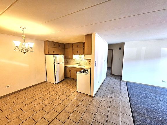 3rd image of 11021-23 S Keating Ave #1NE