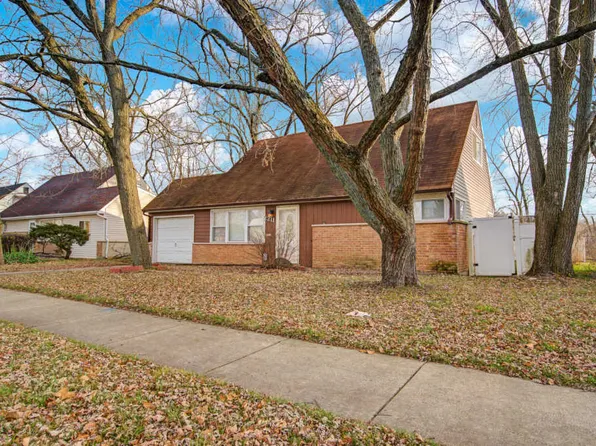 22111 Central Park Ave, Park Forest, IL 60466