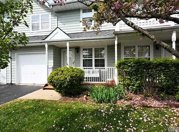 2nd image of 38 Fairlawn Dr