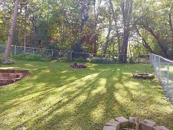 4th image of 1515 Calvary Hill Ln