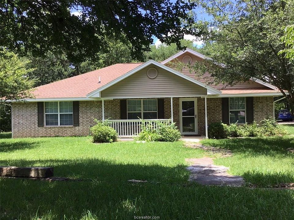 1st image of 2200 Live Oak Cir
