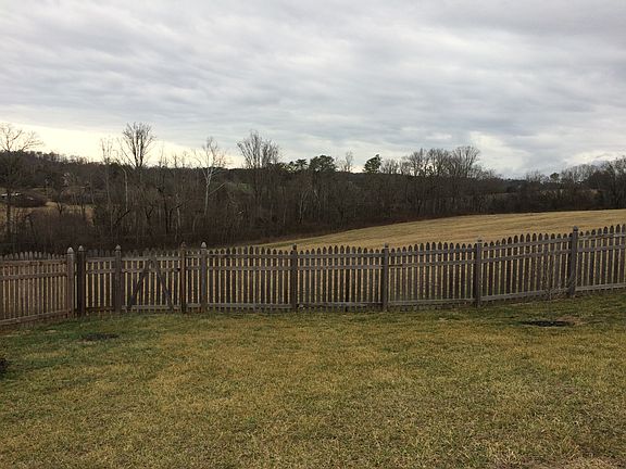 2nd image of 2104 Griffitts Mill Cir