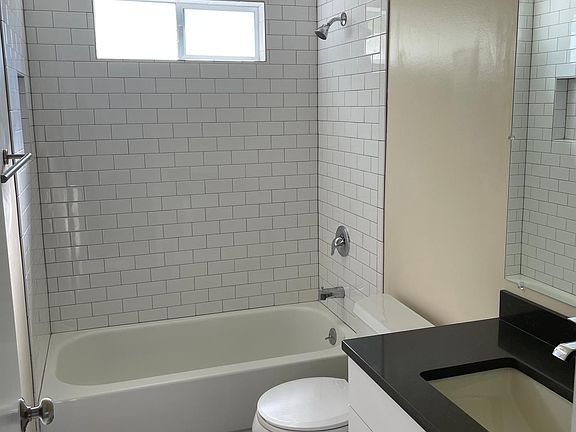 4th image of 6050 6th Ave NW APT 1