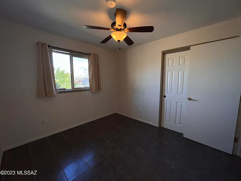 15925 N Capstan Ave — Photo 14