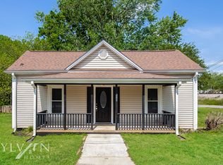 201 S Clay St, Lowell, NC 28098