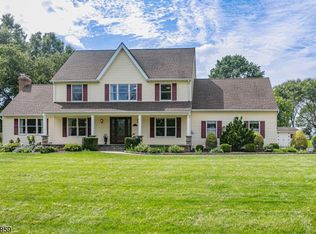 9 Summershade Ln, Raritan Twp., NJ 08551