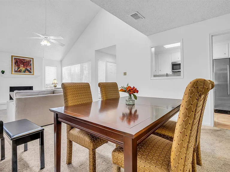 13740 Hollowgreen Dr #605 — Photo 10