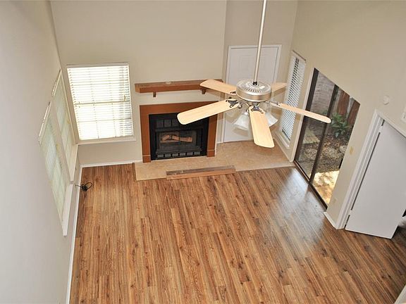 4th image of 2611 Grants Lake Blvd