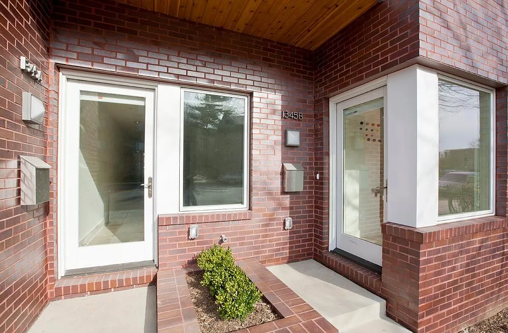 1 bed, 800 sqft, $3,000 — Photo 2