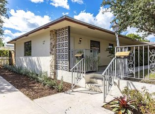 1009 S L St, Lake Worth, FL 33460