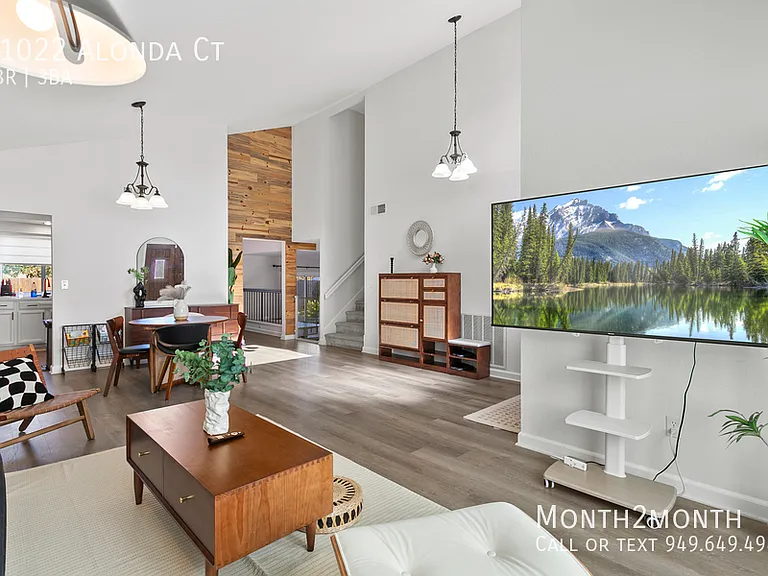 11022 Alonda Ct — Photo 4