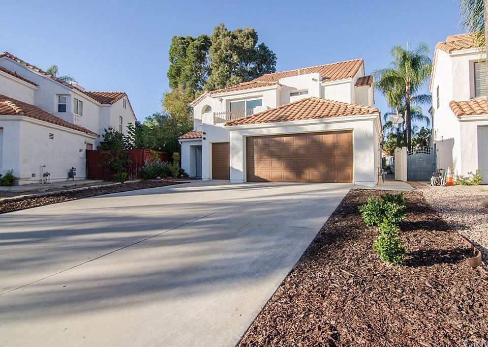1st image of 40007 White Leaf Ln