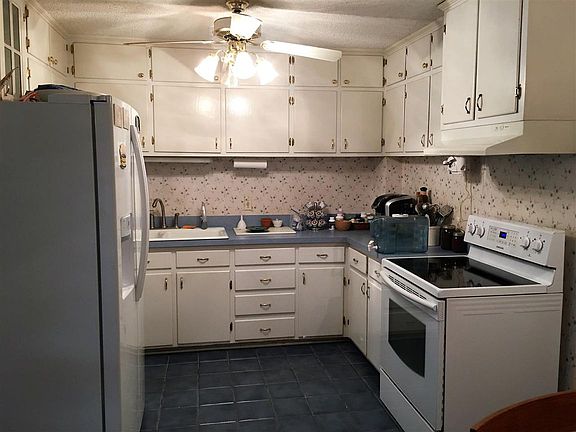 5th image of 2228 14th St