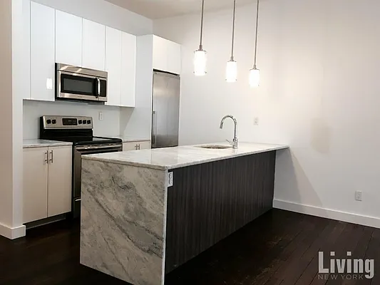 Rented by Living New York | media 12