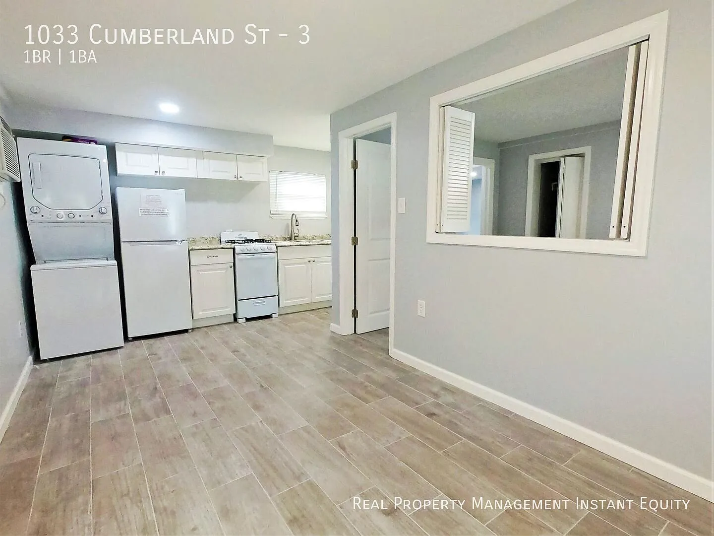 Cute First Floor Lakeland Apartment — Photo 2