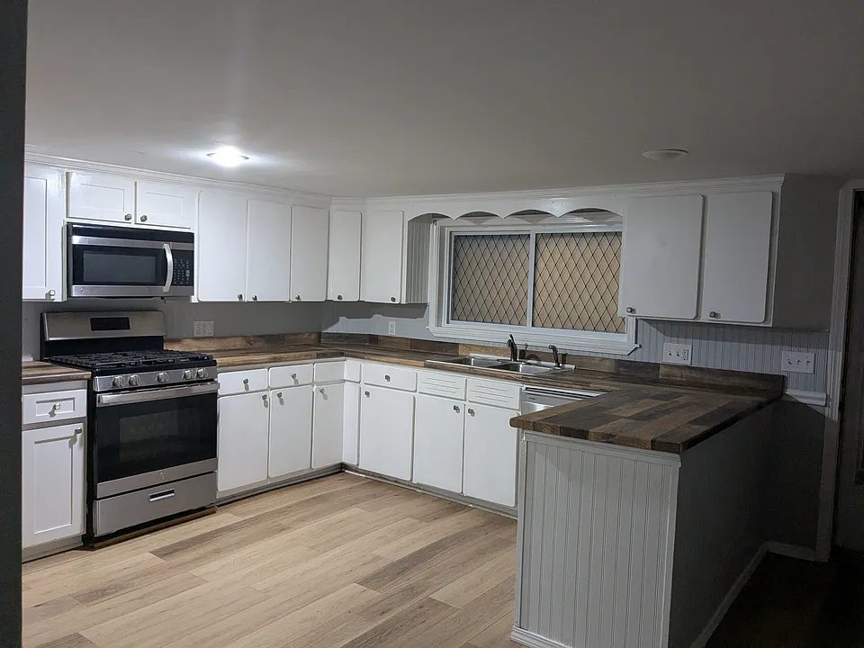 202 Webster St #1