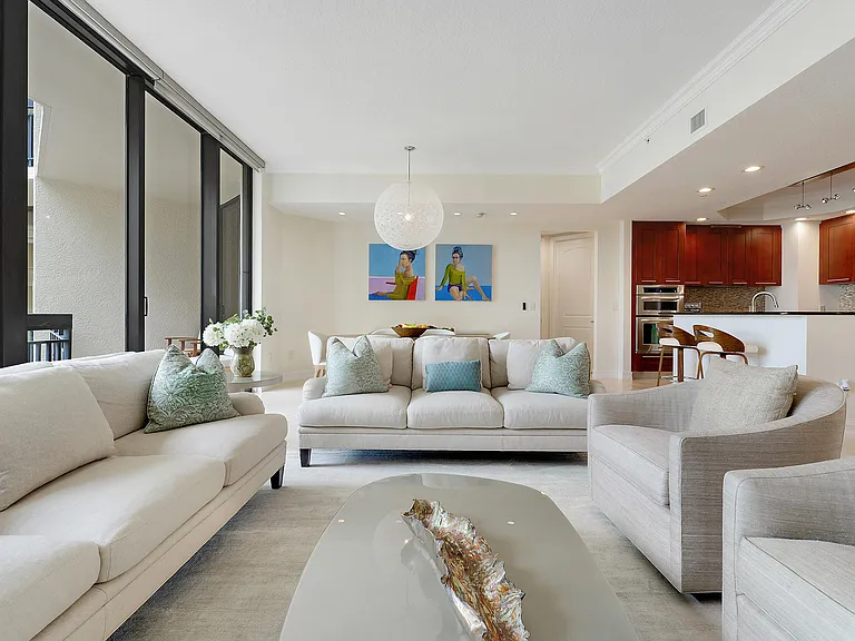 701 S Olive Ave #1706 — Photo 1