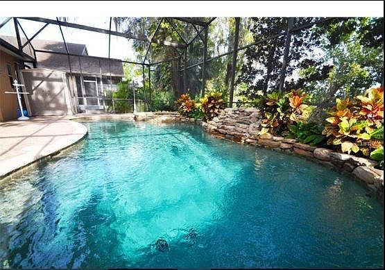 5th image of 329 Balogh Pl