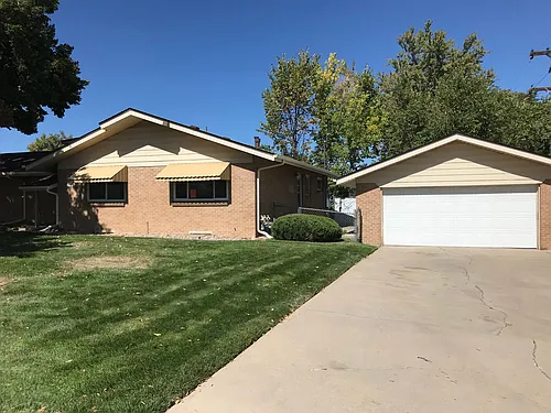 3900 Yarrow St Photo 1