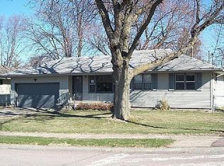 137 Airview Dr, Sergeant Bluff, IA 51054