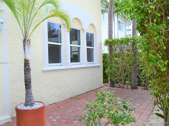 5th image of 4215 Sheridan Ave APT 2
