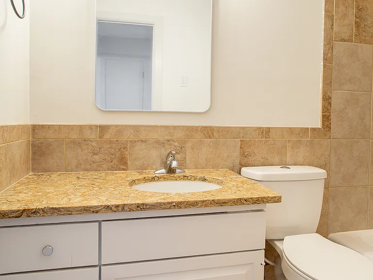 621 S Hayes St #6 — Photo 6
