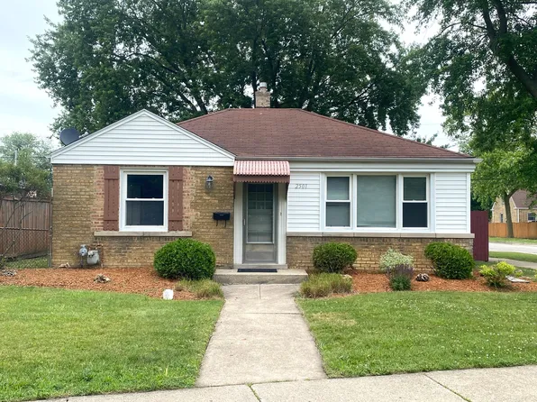 2501 Willow St, Franklin Park, IL 60131