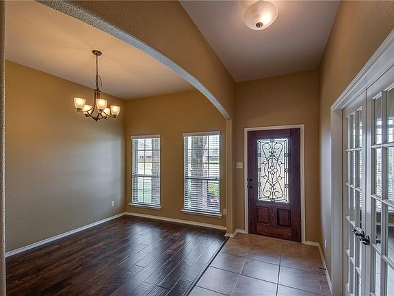 2nd image of 2197 Liriope Ln