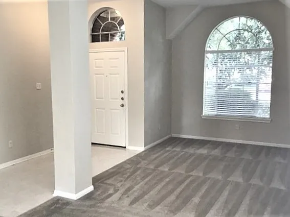 4715 Meadows Edge Ln — Photo 8