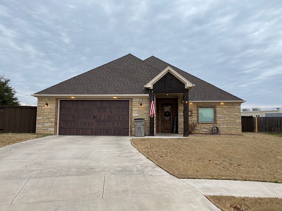 1st image of 4146 Candlewood Cir