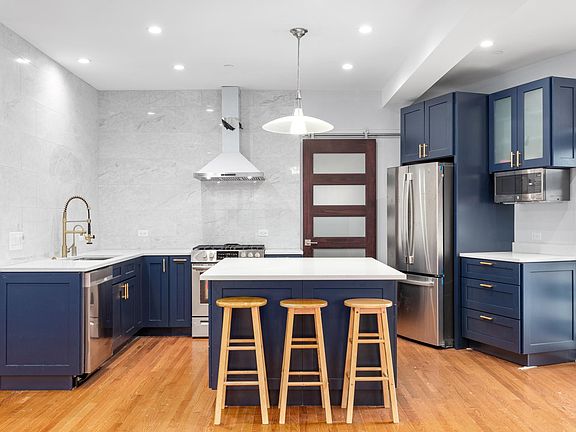 2nd image of 8500 Georgiana Ave #2A