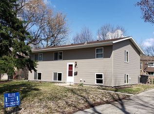 616 2nd Ave S, Grand Forks, ND 58201