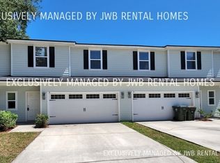 95 W 2nd St, Atlantic Beach, FL 32233